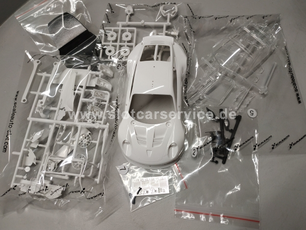 Scaleauto P991 RSR Karosserie Bausatz - White Kit (1)